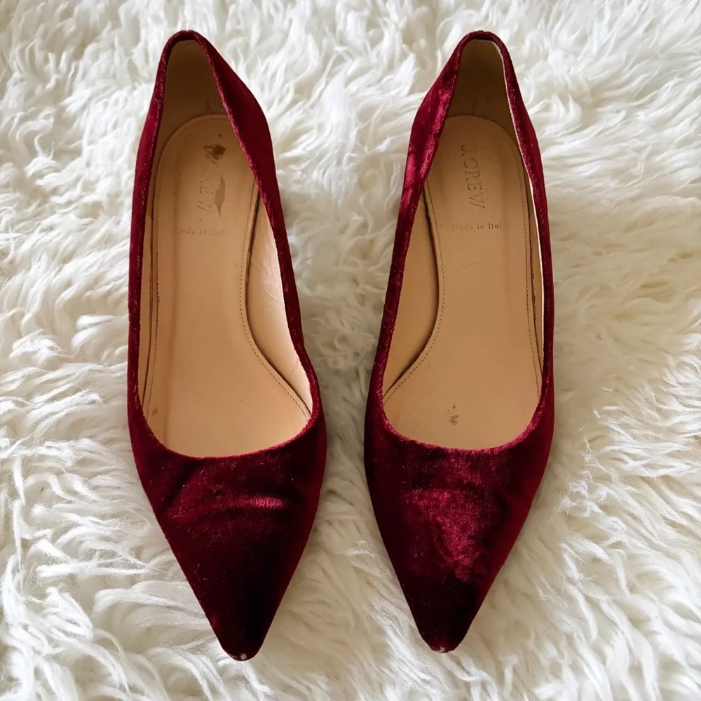 J. Crew | Avery Block Heel Pumps Velvet Pointed Toe Burgundy Red Holiday Size 8 - Picture 2 of 9